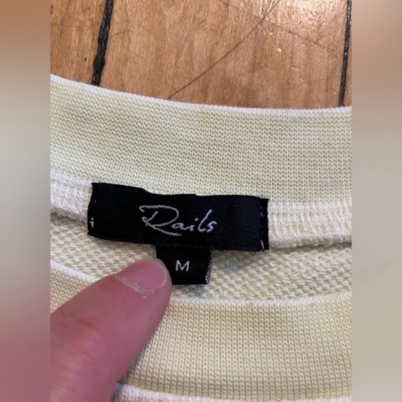 Rails Alice Sweatshirt in Limon - Picture 3 of 9